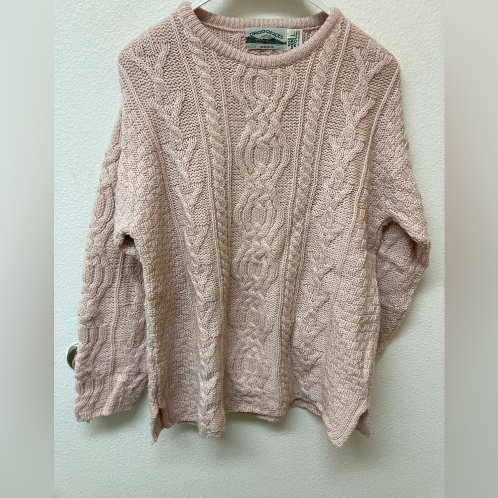 ARANCRAFTS Irish Merino Wool Cableknit Sweater (L)